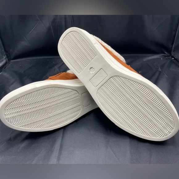 Fever Sole Women’s Rust Faux Suede and Fur Trimmed Slip on Sneakers. Size 8.5 - Picture 4 of 4